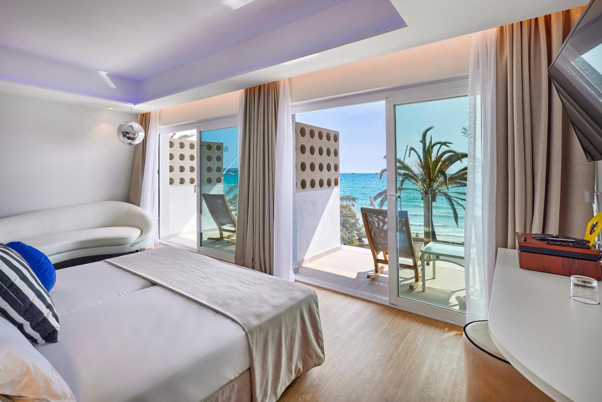 Hotel Universal Neptuno - Adults Only 4*